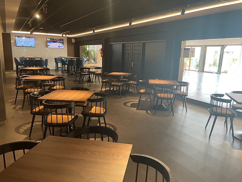 001_alta_playaballena Legends Sport Bar.jpg